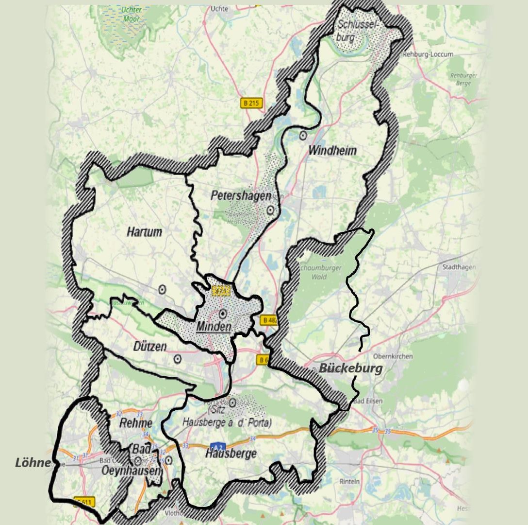 Interaktive Karte mit Auswahlmöglichkeit. Durch Bewegen des Zeigers werden die wählbaren Bereiches sichtbar. Die Aufnahmen 1945 vs. 2025 werden permanent ergänzt.